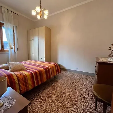 “rosy” Apartment Stia